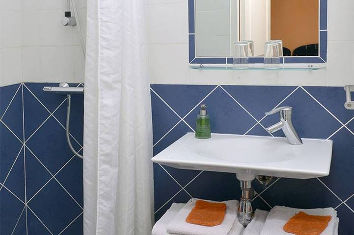 Location de vacances pour 4 personnes, avec sauna et jardin à Monlet - 2