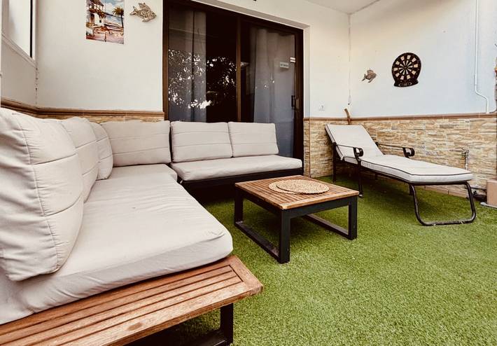 Bungalow para 4 personas, con Terraza además de Jardín y Piscina en Sonnenland