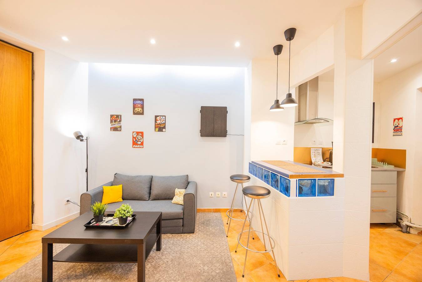 Ganze Wohnung, Apartment 'Arkade – Spielzimmer nahe Bahnhof' mit Wlan in Mülhausen, Mülhausen und Umgebung