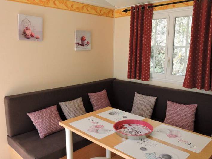 Camping pour 4 personnes, avec piscine et terrasse dans la Région de nyons - 3