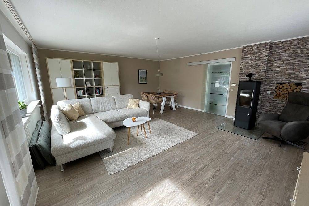 Haus am Feldberg mit großem Garten und Kamin in Altglashütten (Feldberg), Feldberg