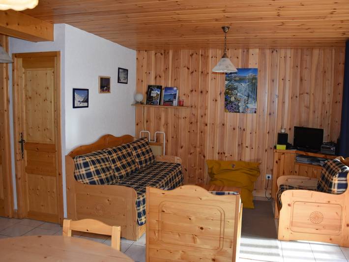 Gîte pour 4 personnes, avec balcon, animaux acceptés dans Office De Tourisme De Champagny En Vanoise - 3