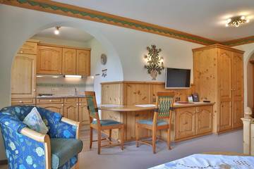 Ferienwohnung für 2 Personen, mit Balkon in Grän