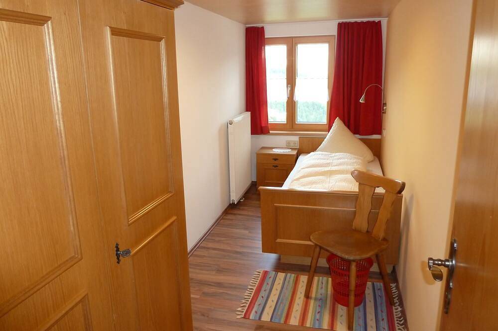 Ganze Wohnung, Ferienhaus Schwendehof Fewo 1 in Fontanella, Bezirk Bludenz