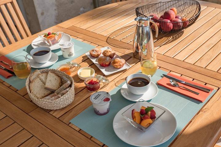 Chambre d’hôte pour 2 personnes, avec piscine et jardin en Savoie - 3