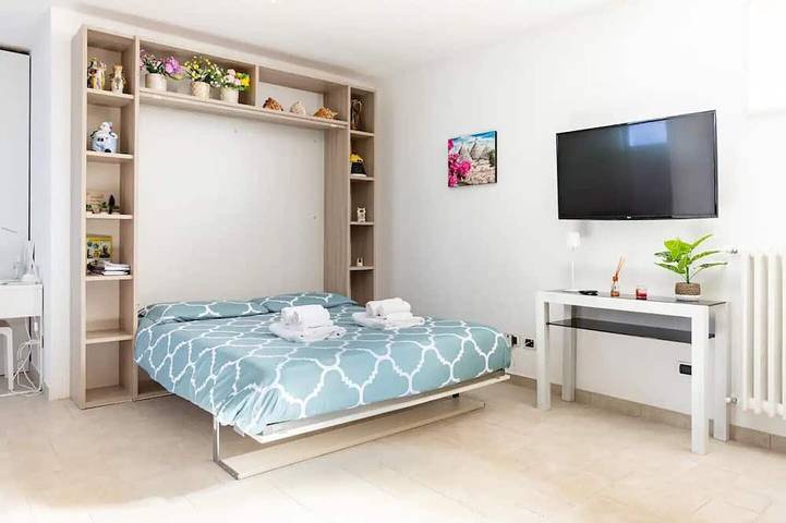 Appartement entier, Maison en bord de mer avec cuisine entièrement équipée, Wi-Fi et parking gratuit in Palese, Bari