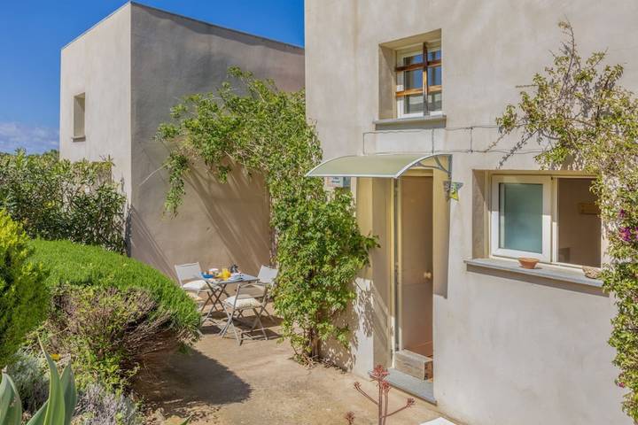 Gîte pour 4 personnes, avec balcon, adapté aux familles dans Sant Ambroggio - 3