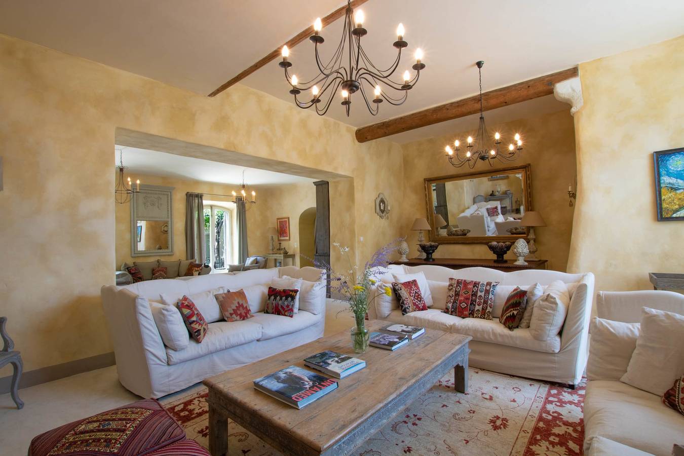 Schloss für 16 Personen mit Pool in Villedieu, Vaucluse