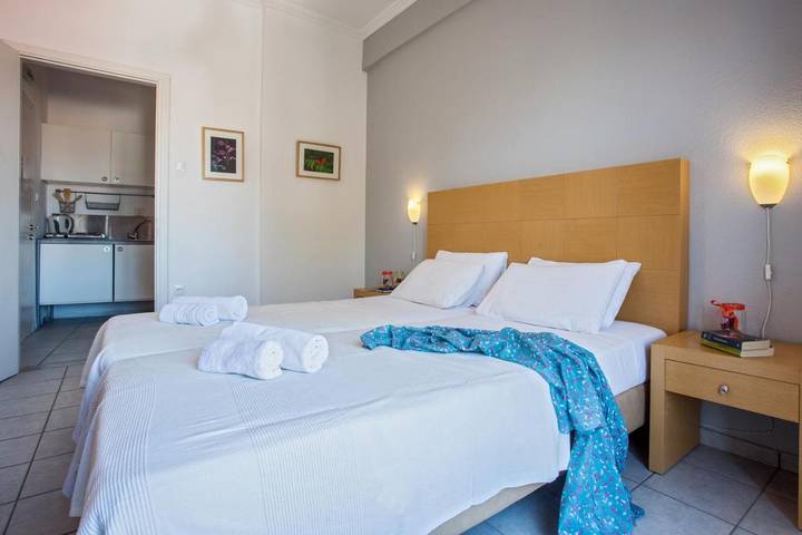 Maison d’hôte pour 2 personnes, avec vue et terrasse dans Skiathos - 4