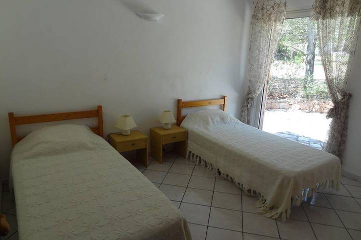 Villa pour 6 personnes, avec jardin dans Palombaggia - 3