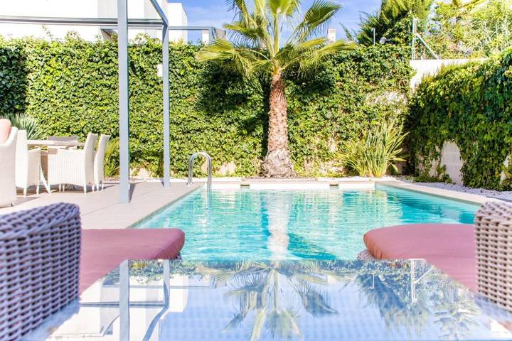 Casa rural para 6 personas, con vistas al lago y piscina además de jardín y vistas en Rojales - 4