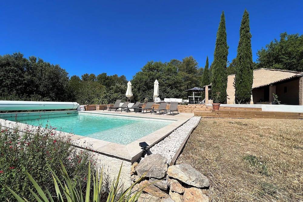 Villa Nilet in the heart of Provence in the Var in Saint-Maximin-la-Sainte-Baume, Brignoles region
