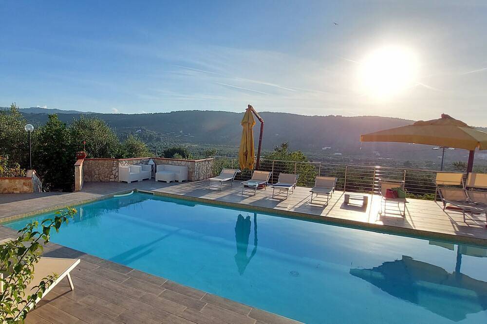 Apartamento entero, Accogliente appartamento panoramico Liberato Puglia Vacanze 1 in Peschici, Peschici region