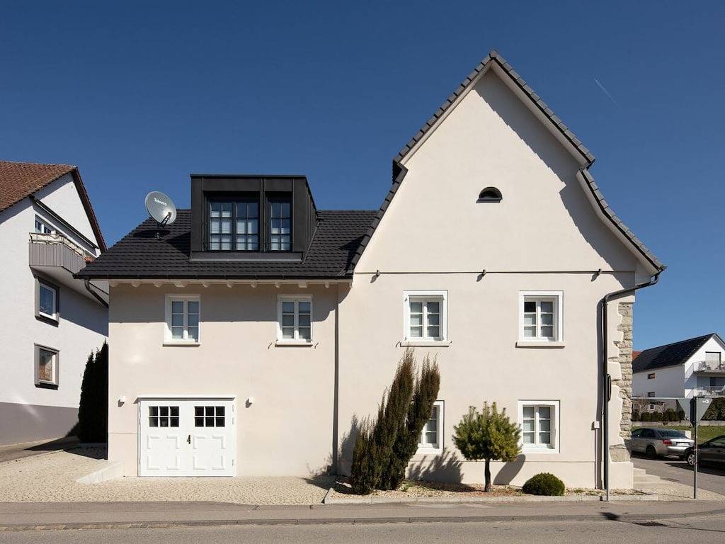 Seehaus Allensbach „Seerosen Suite“ in Allensbach, Untersee
