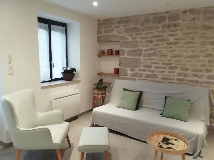 Gîte pour 4 personnes, avec Terrasse et Jardin à Fontainebrux