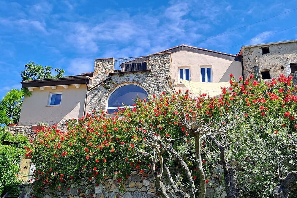 B&b L'antica macina 5\" from the beaches of Bergeggi and Spotorno Pets allowed.  in Quiliano, Riviera di Ponente
