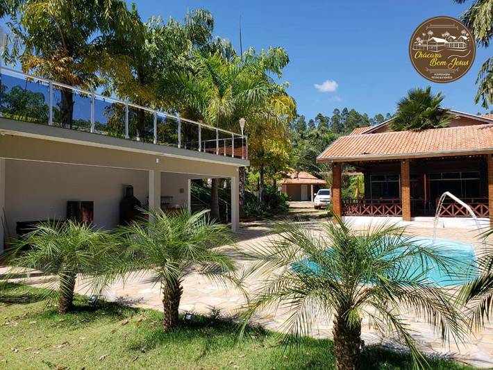 Maison de vacances pour 32 personnes, avec jardin et piscine ainsi que vue et vue sur le lac - 1