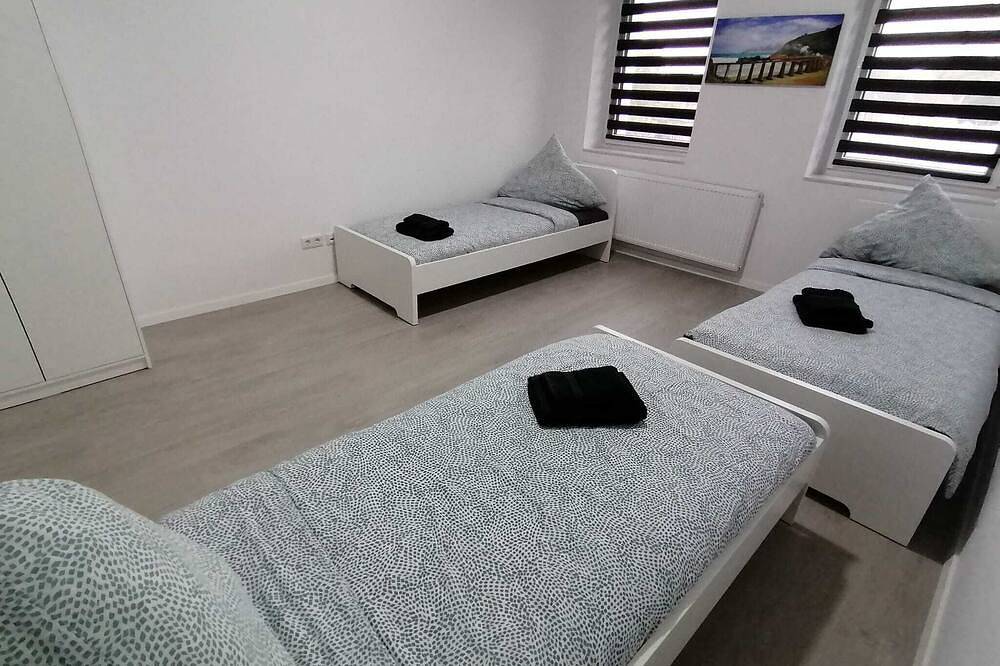 Ganze Wohnung, Estrella24 Living Rooms Namibia in Herne, Ruhrgebiet