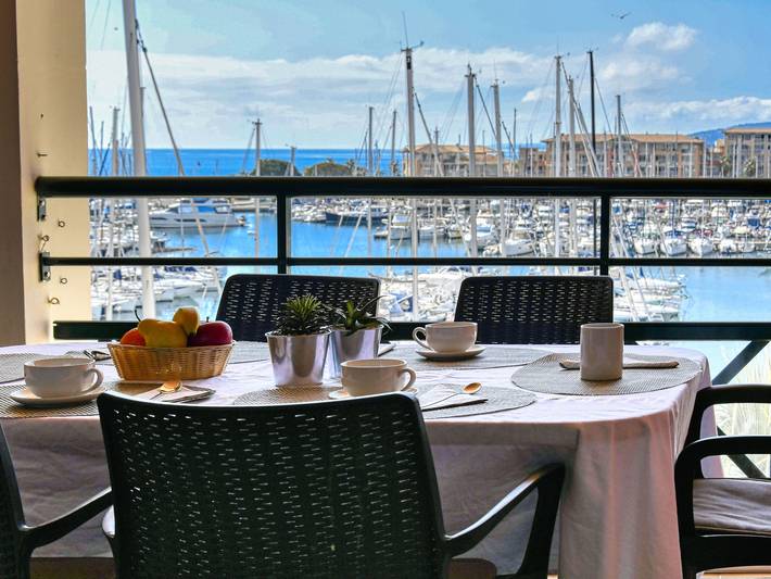 Appartamento per 6 persone, con Terrazza e Panorama a Frejus