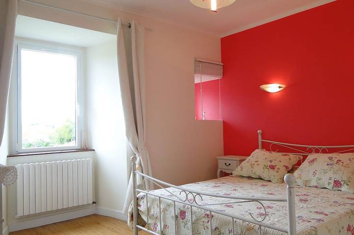 Location de vacances pour 8 personnes, avec terrasse et jardin à Pléven - 2