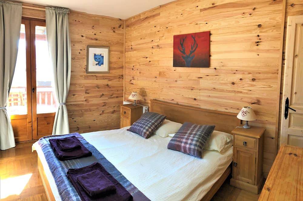 2 bedroom self-contained apartment in Chalet Le Doux Si in Doucy, La Léchère