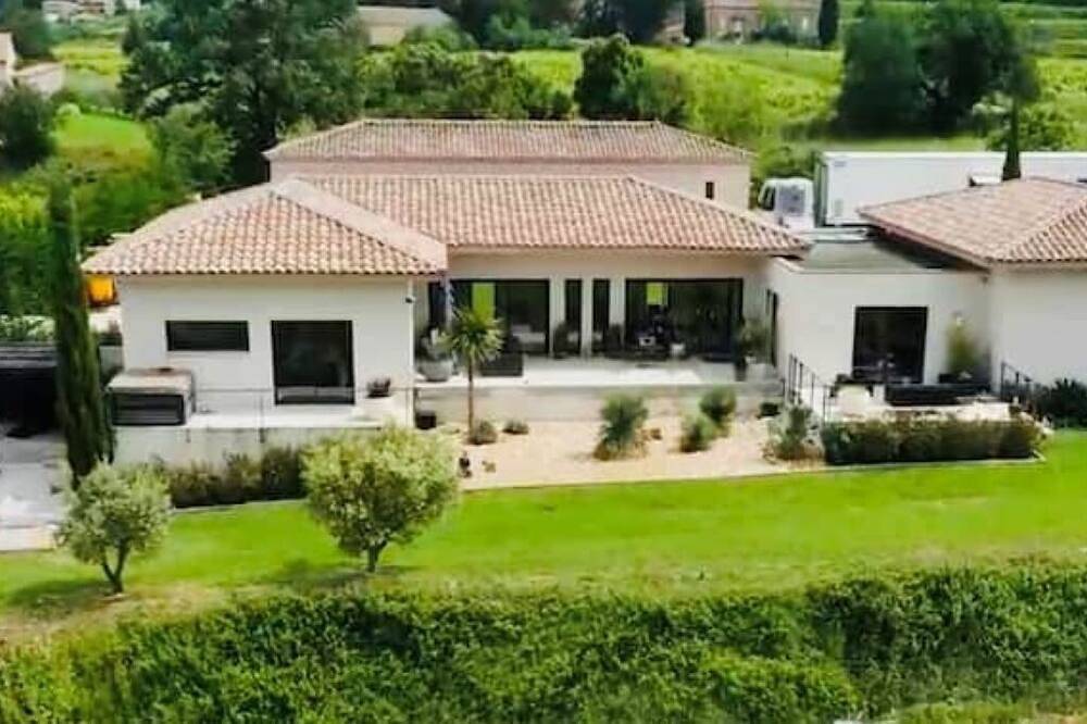 Château Juliette 4* Provence wine estate in Le Pin, Nimes und Umgebung