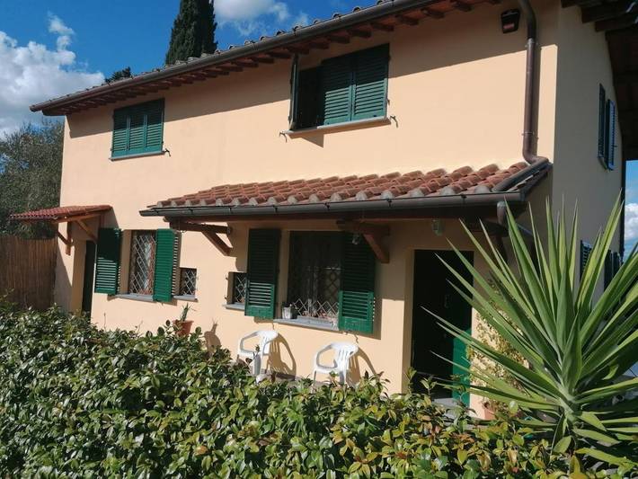 Casa vacanza per 6 persone, con Giardino e Panorama a Montelupo Fiorentino