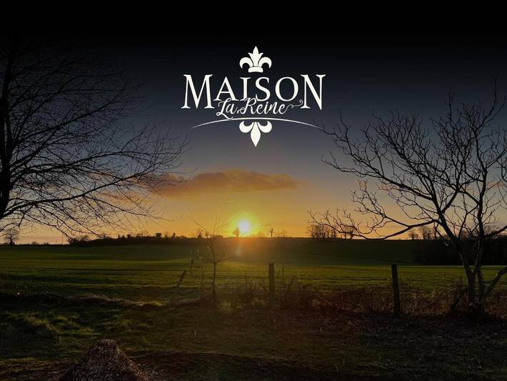 Location de vacances pour 8 personnes, avec piscine ainsi que jardin et vue, animaux acceptés dans Bussière-Saint-Georges