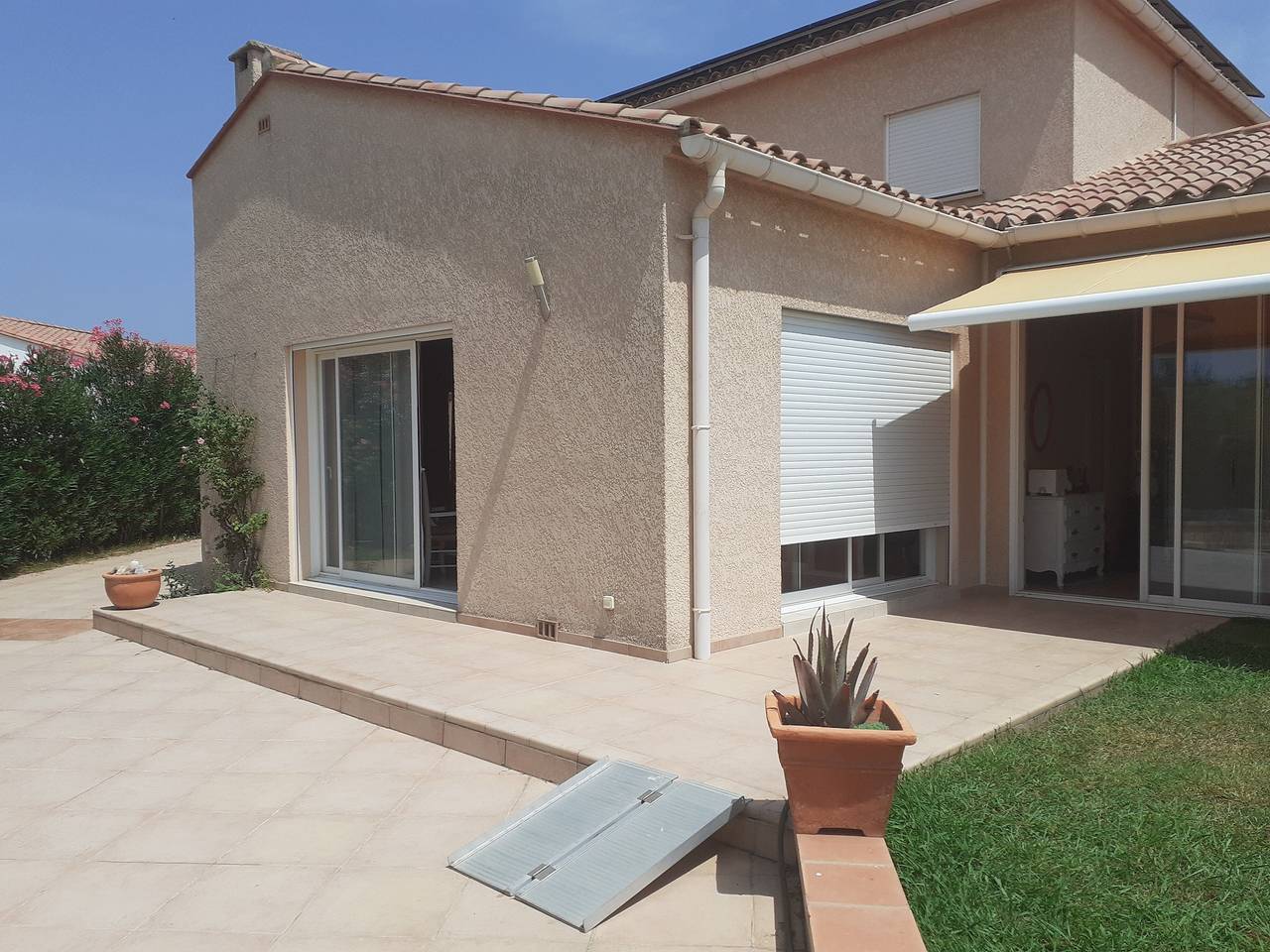 Villa 'Latour' mit Wlan und Klimaanlage in Latour-Bas-Elne, Côte d'Améthyste