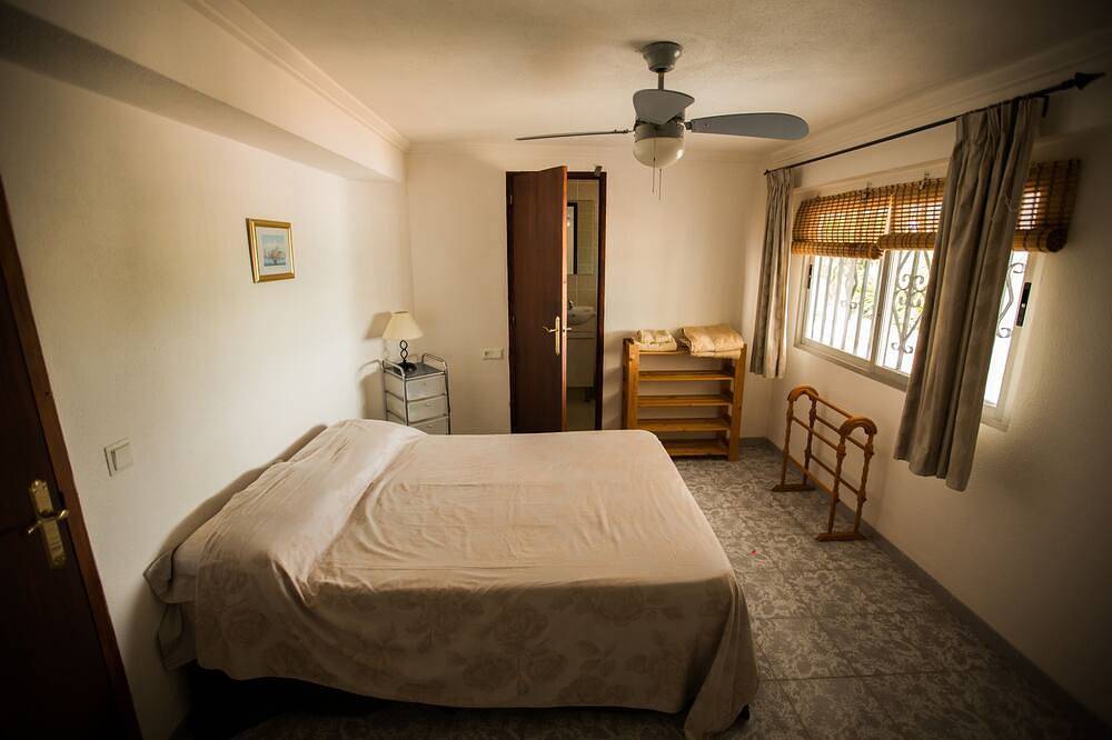 Gran villa junto al lago de agua dulce y playa con piscina privada in Navarrés, Provincia de Valencia