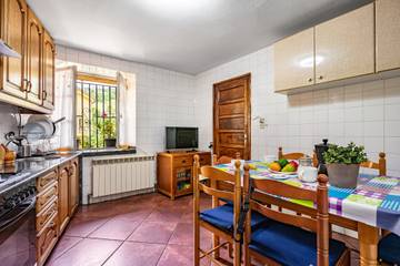 Casa Rural para 6 Personas en Gedrez, Cangas del Narcea, Foto 3