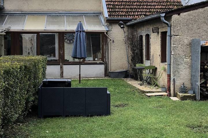 Location de vacances pour 2 personnes, avec jardin et terrasse dans Lacroix-sur-Meuse - 4