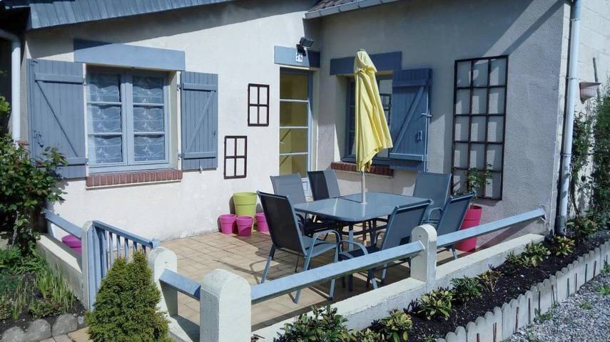 Gîte pour 4 personnes, avec jardin et vue, animaux acceptés dans Longroy