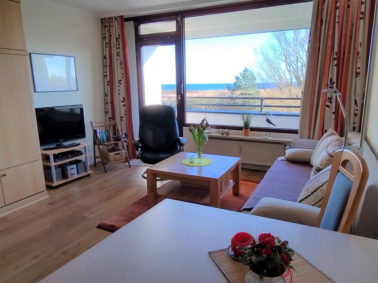 Ganze Ferienwohnung, Ferienappartement in der Ostseeresidenz Damp mit Ostseeblick in Damp, Eckernförder Bucht