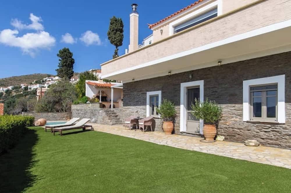Casa vacanza a Andros a partire da 430€ a notte