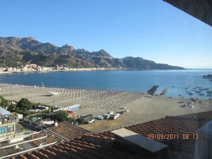 Apartamento entero, 4 estancias 6 personas in Schisò, Giardini-Naxos