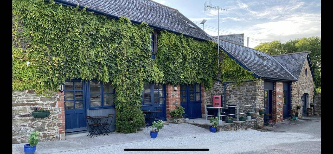 Double or Twin Room in Holbeton, South Devon
