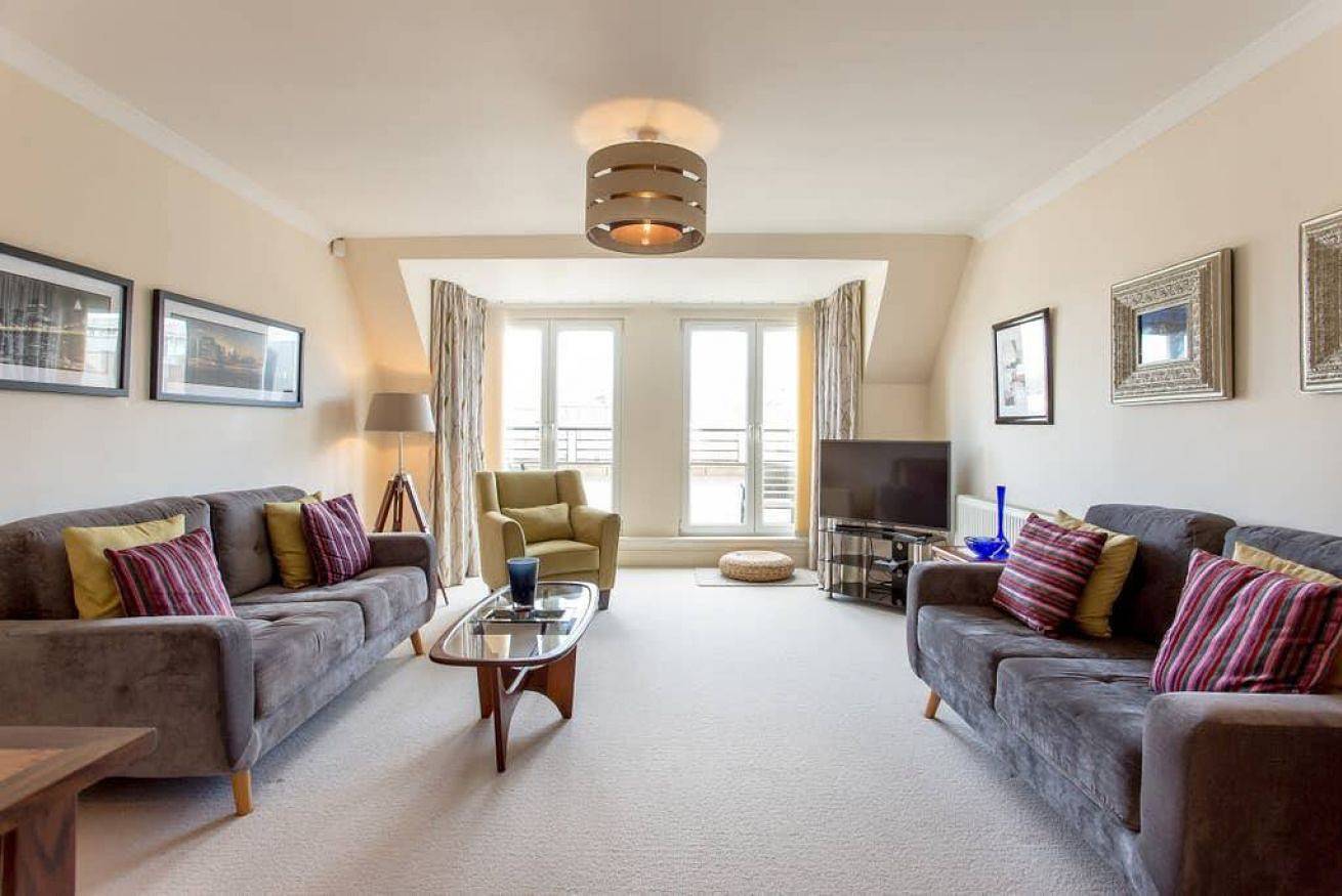 Entire apartment, Inviting Apartment near Leith Walk in Edinburgh, Edinburgh and Lothian