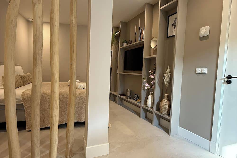 Stylish Studio Near Haarlem Center & 15 minutes from Amsterdam in Haarlem, Mer du Nord Pays-Bas