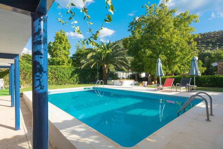 Casa rural con piscina para 8 personas, con Terraza y Jardín además de Piscina y Vistas en Sierra de Segura - 3