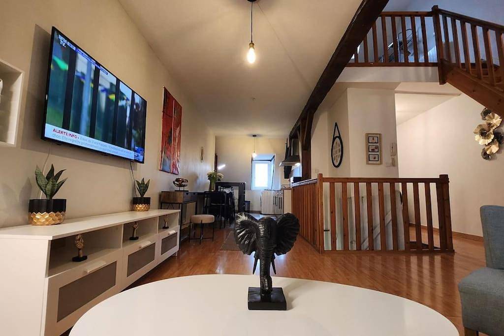Appartement entier, One-Bedroom Apartment in Douai, Département Nord