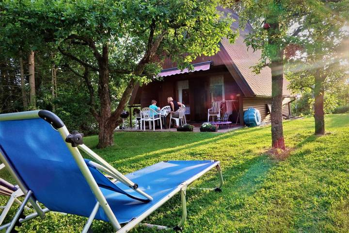 Ferienhaus für 5 Personen, mit Terrasse und Garten sowie Kinderpool und Sauna in Waldmünchen