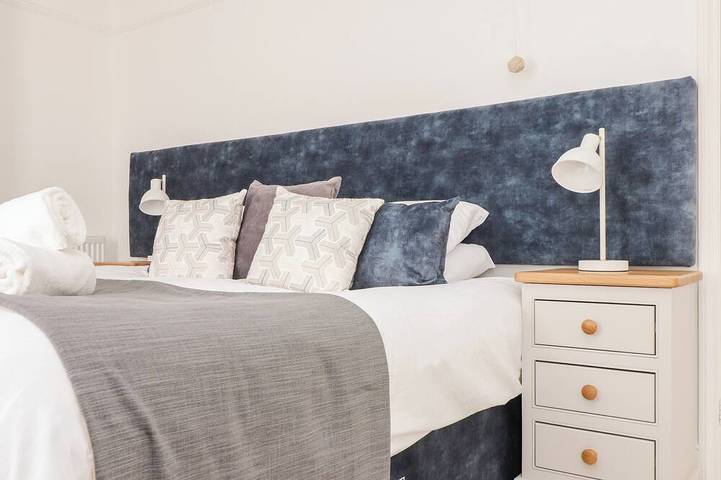 Mazey Cottage, pet friendly, country holiday cottage in Penzance in Penzance, Cornwall