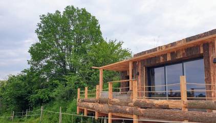 Gîte pour 3 personnes, avec jacuzzi ainsi que jardin et sauna à Saint-Gauzens