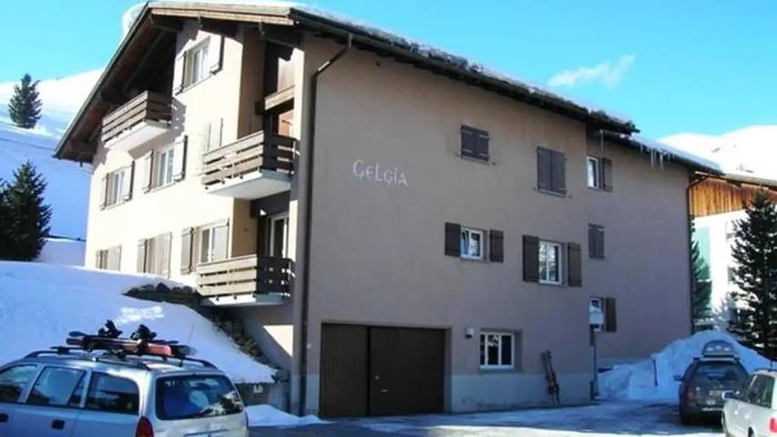 Gîte pour 6 personnes, avec balcon à Bivio
