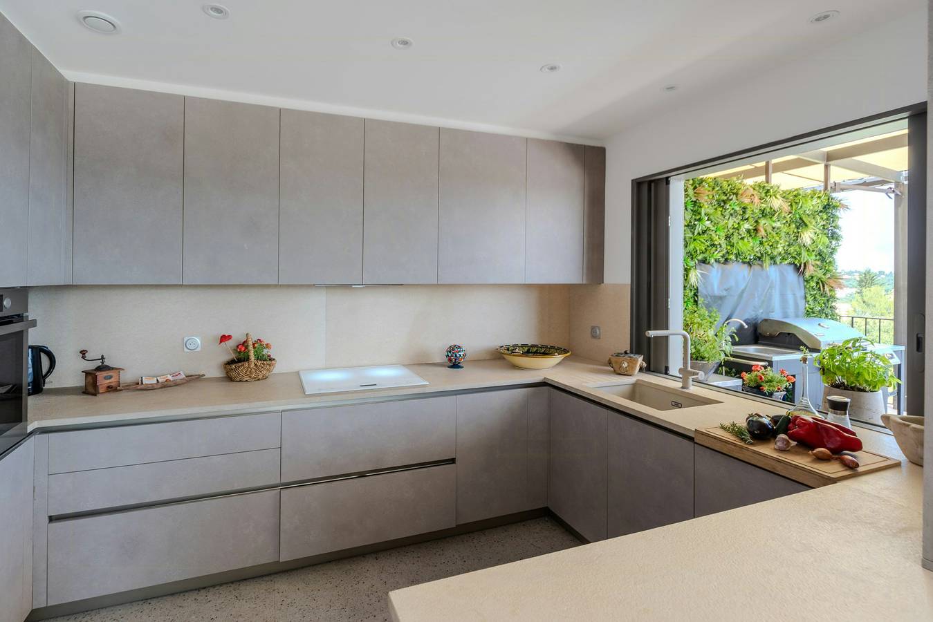 Villa mit Pool im Herzen der Côte d'Azur in Valbonne, Cannes und Umgebung