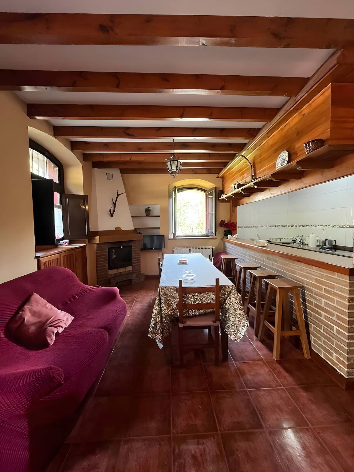 Landhaus 'Blanca' in Vegarrionda, Piloña, Asturien in Piloña, Cordillera Cantábrica