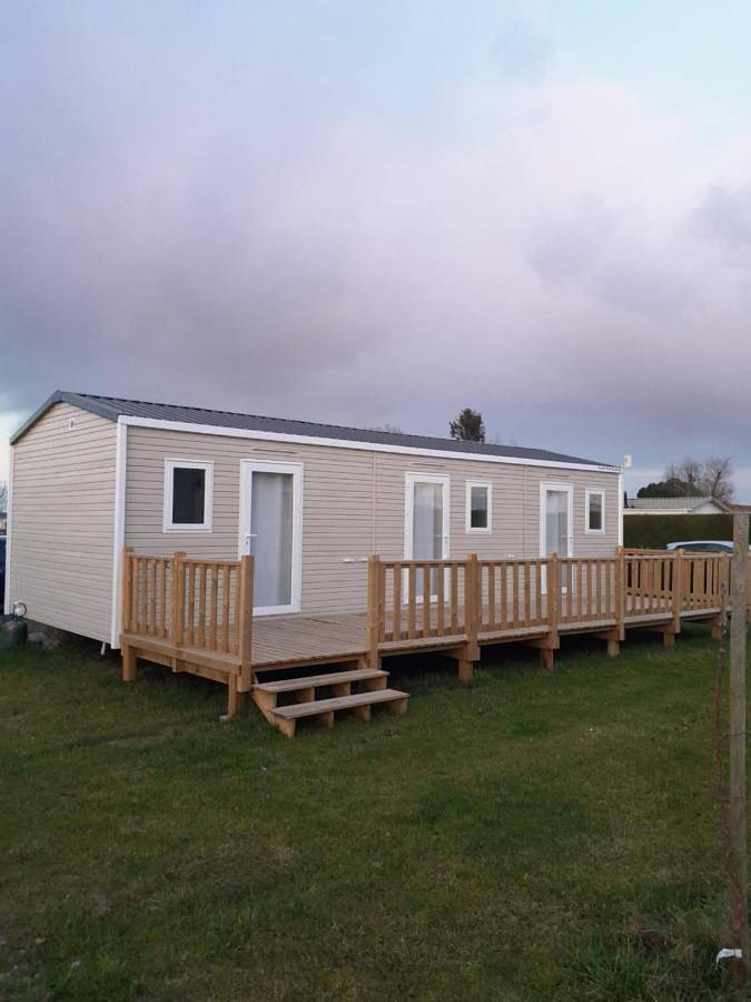 Camping pour 5 personnes, avec terrasse et jardin, animaux acceptés sur la Côte d'Opale