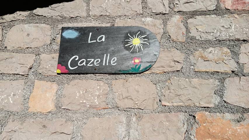 Gîte pour 4 personnes, avec vue et jardin dans Le Rozier - 2
