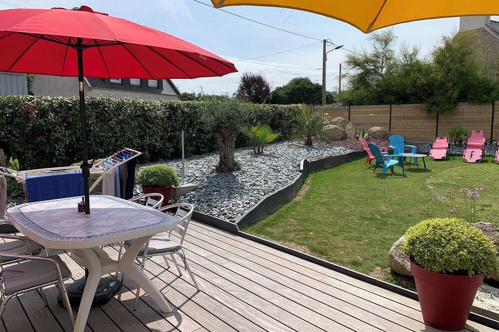 Villa 6 pl 400 m from the sea in Kerfissien, Cléder